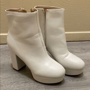 White Women's Ankle Boots